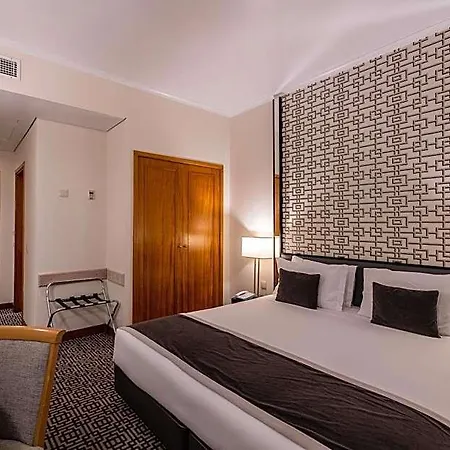 Hotel Mundial 4*