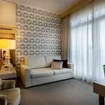Mundial Hotel 4*