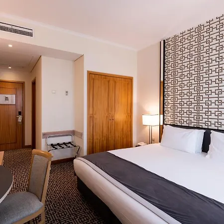 Отель Mundial Лиссабон