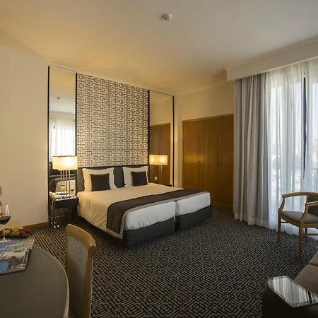 Отель Mundial Лиссабон